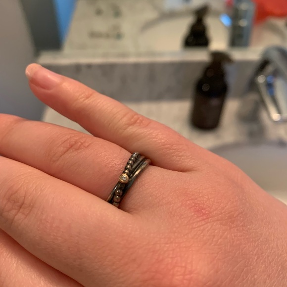 Assorted silver rings - Picture 4 of 5